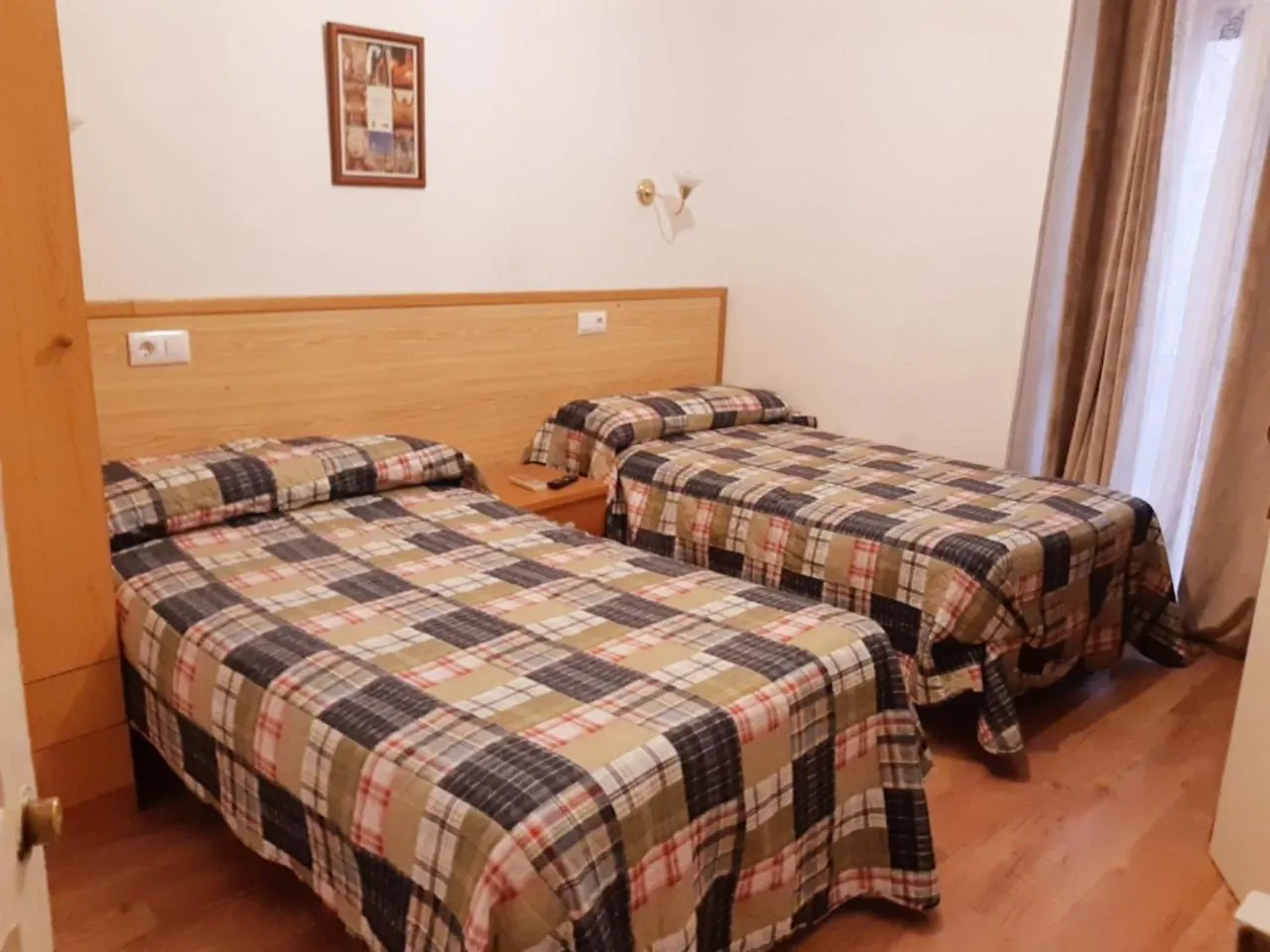Pension Martin Jaen 2*,