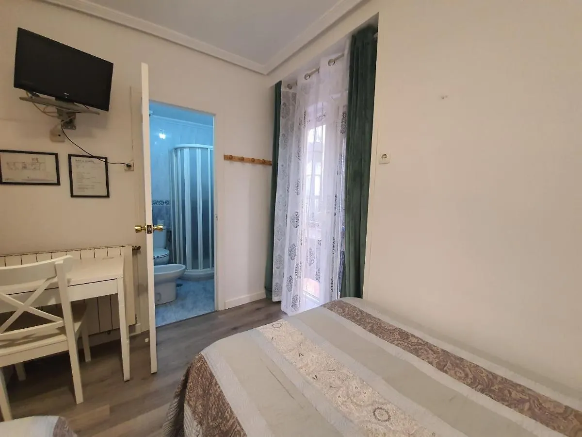 Hostel Pension Martin Jaen